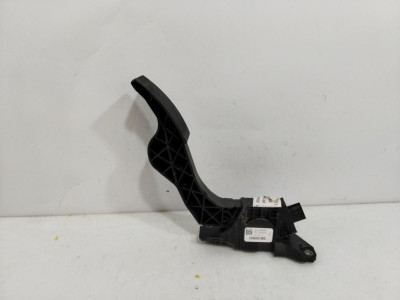 PEDAL ACELERADOR