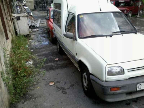  RENAULT RAPID /EXPRESS (F40) 