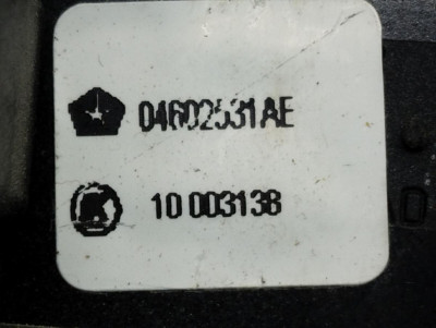 MANDO ELEVALUNAS TRASERO DERECHO, DODGE, NITRO (KA)