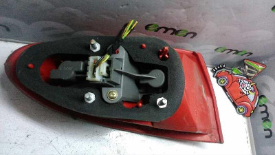 PILOTO TRASERO DERECHO, ALFA ROMEO, 147 (190)