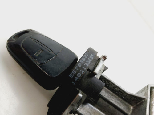 CONMUTADOR DE ARRANQUE Opel CORSA D 