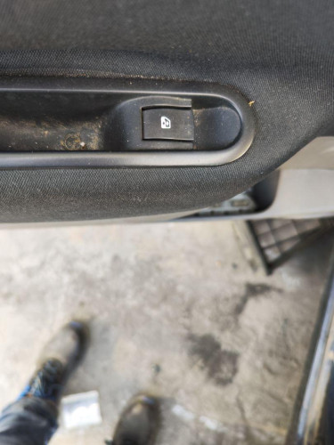 MANDO ELEVALUNAS TRASERO IZQUIERDO Renault SCENIC II (JM) 