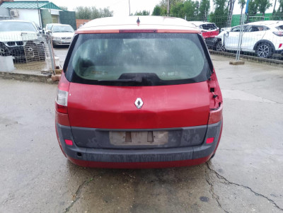 RENAULT SCENIC II (JM)