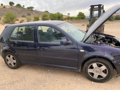 VOLKSWAGEN GOLF IV BERLINA (1J1)(10.1997)