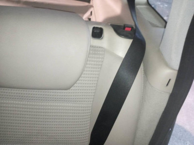 CINTURON SEGURIDAD TRASERO IZQUIERDO