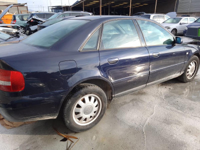 AUDI A4 BERLINA (B5)