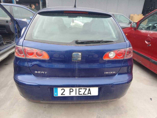 SEAT IBIZA (6L1) — vehículo donante para recambios 