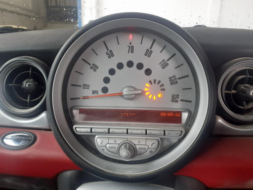  SISTEMA AUDIO / RADIO CD MINI MINI (R56) 