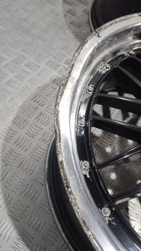  JUEGO LLANTAS MERCEDES-BENZ CLS (BM 219) 