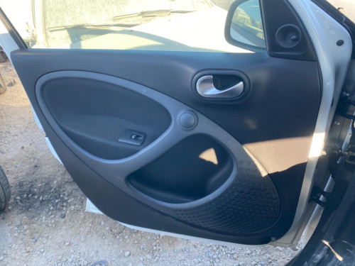 GUARNECIDO PUERTA DELANTERA IZQUIERDA SMART FORFOUR 