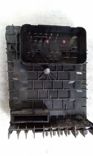  CAJA RELES / FUSIBLES PEUGEOT PARTNER TEPEE 