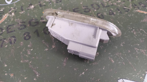LUZ INTERIOR TOYOTA LAND CRUISER (J12) 