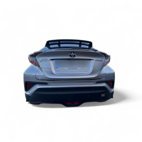 TOYOTA C-HR (X10) used