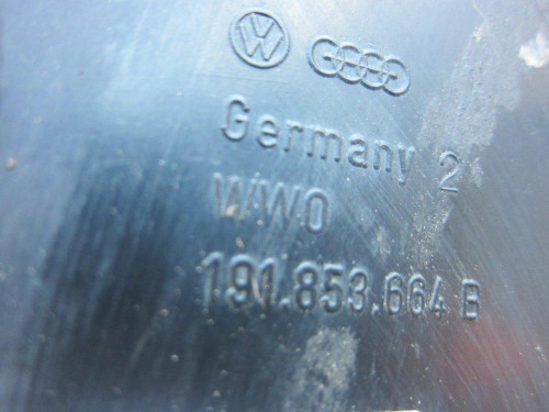  REJILLA DELANTERA VOLKSWAGEN GOLF II (191/193) 