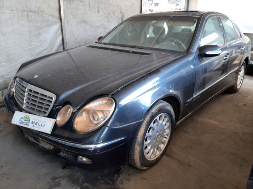  MERCEDES-BENZ CLASE E (BM 211) BERLINA 