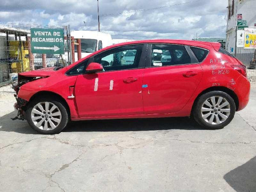  OPEL ASTRA J BERLINA 5P 