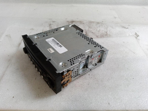  SISTEMA AUDIO / RADIO CD 