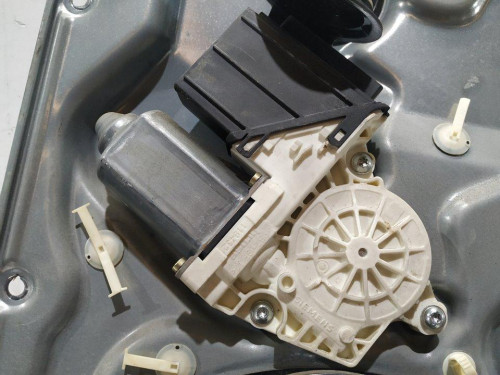  ELEVALUNAS TRASERO DERECHO SEAT CORDOBA BERLINA (6L2) 