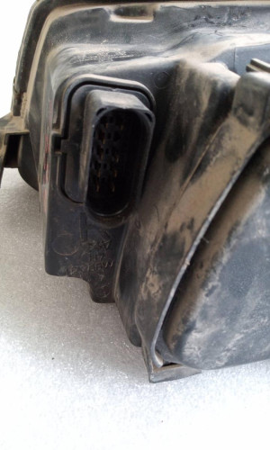  FARO DERECHO VOLKSWAGEN PASSAT BERLINA (3B3) 