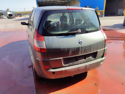 RENAULT SCENIC II (JM)