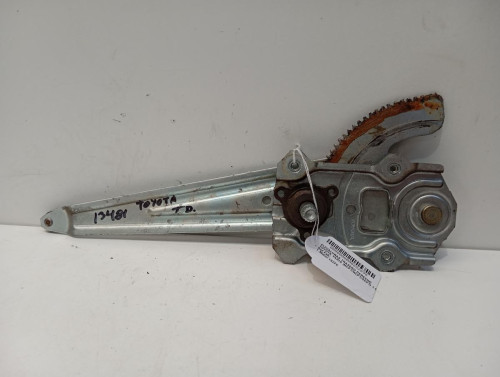  ELEVALUNAS TRASERO DERECHO Toyota YARIS (NCP1/NLP1/SCP1) 