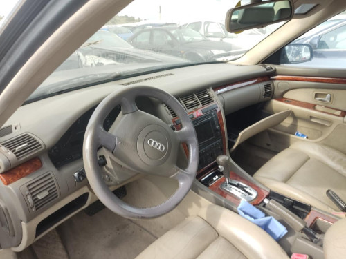  AUDI A8 (D2) 