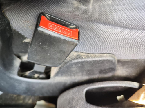 ENGANCHE CINTURON DELANTERO IZQUIERDO CITROEN BERLINGO FURGÓN 