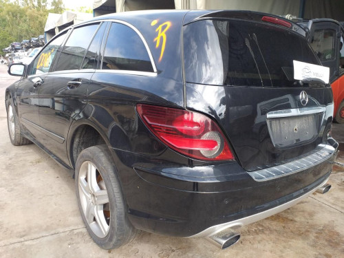 MERCEDES-BENZ CLASE R (BM 251) — vehículo donante para recambios 