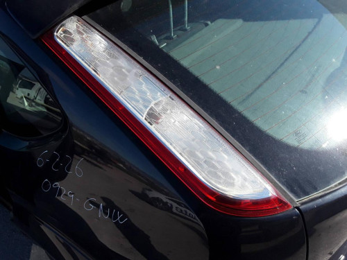 PILOTO TRASERO IZQUIERDO FORD FOCUS BERLINA (CB4) 