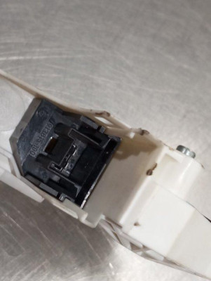 MOTOR ELEVALUNAS TRASERO DERECHO, AUDI, Q3 (8UG)