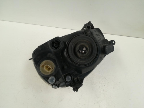  FARO DERECHO Opel CORSA B 