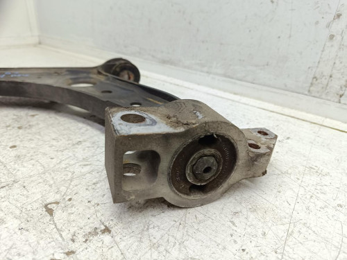 BRAZO SUSPENSION INFERIOR DELANTERO IZQUIERDO Audi A3 (8P1) 