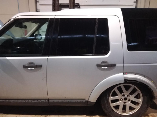 PUERTA TRASERA IZQUIERDA Land Rover DISCOVERY 4 