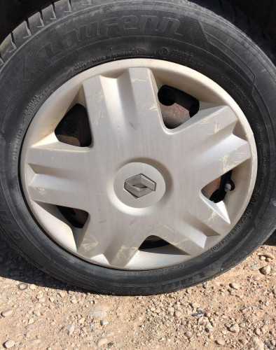 RENAULT CLIO II FASE II (B/CB0) — vehículo donante para recambios 