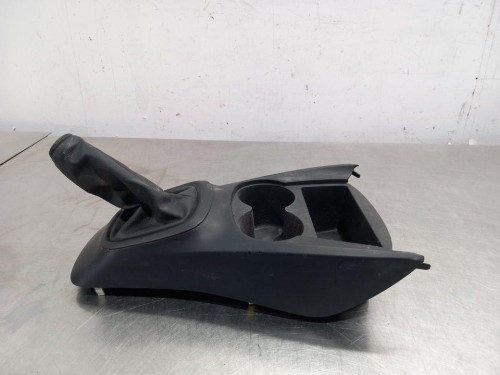 GUARNECIDOS PALANCA CAMBIO Toyota YARIS (KSP1/NLP1/NSP1) 
