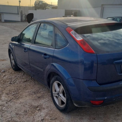 FORD FOCUS BERLINA (CAP)