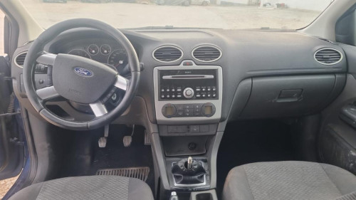 FORD FOCUS BERLINA (CAP) — vehículo donante para recambios 