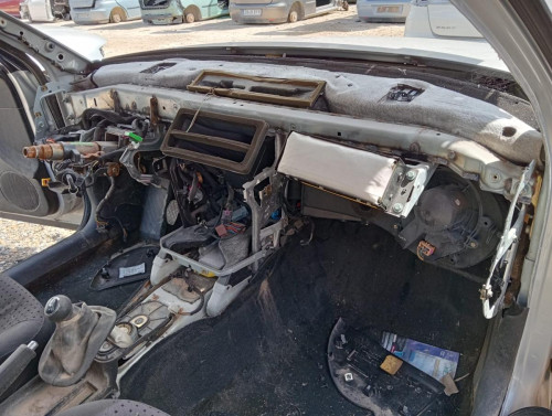  VOLKSWAGEN PASSAT BERLINA (3B2) 
