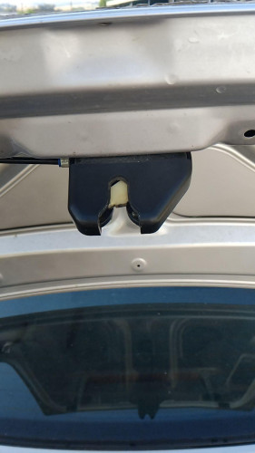 CERRADURA MALETERO / PORTON Honda Accord Berlina (CG7-9/CH1-7)(1998->) Honda Accord Berlina (CG7-9/CH1-7)(1998->) 
