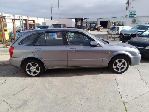  MAZDA 323 F/S BERLINA (BJ) 