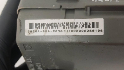 CAJA RELES / FUSIBLES, Honda, CR-V (RD8)