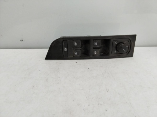 MANDO ELEVALUNAS DELANTERO IZQUIERDO Skoda KAMIQ (NW4) 