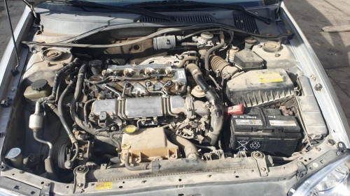  TOYOTA AVENSIS BERLINA (T22) 