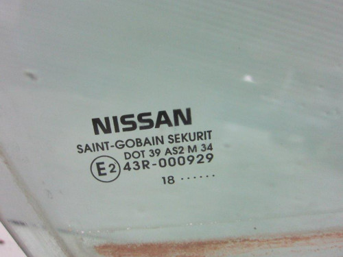  LUNA DELANTERA DERECHA NISSAN MICRA (K14) 