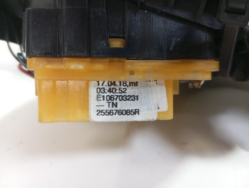 MANDO MULTIFUNCION Renault CLIO IV 