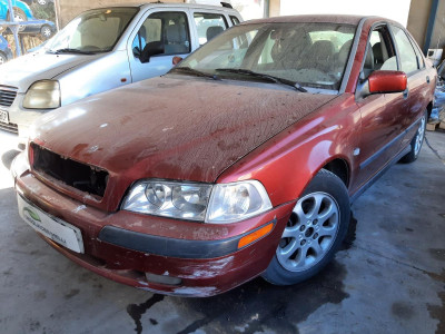 VOLVO S40 BERLINA