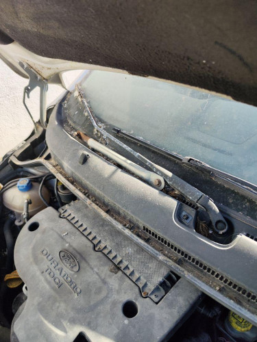 BRAZO LIMPIA DELANTERO DERECHO Ford KA (CCU) 