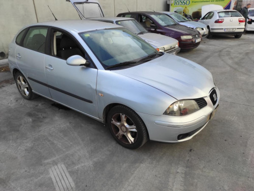 SEAT IBIZA (6L1) — vehículo donante para recambios 