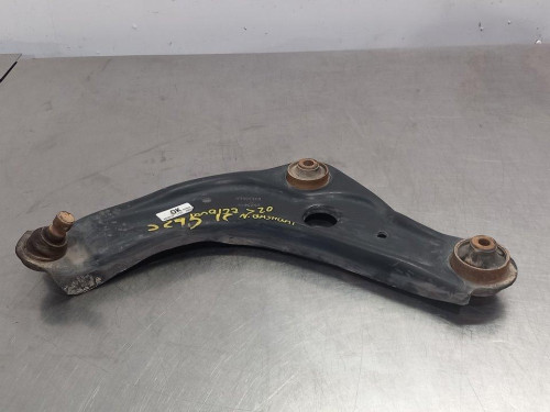 BRAZO SUSPENSION INFERIOR DELANTERO IZQUIERDO Nissan QASHQAI (J11E) 