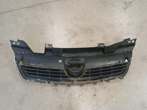 REJILLA DELANTERA Opel ZAFIRA B 